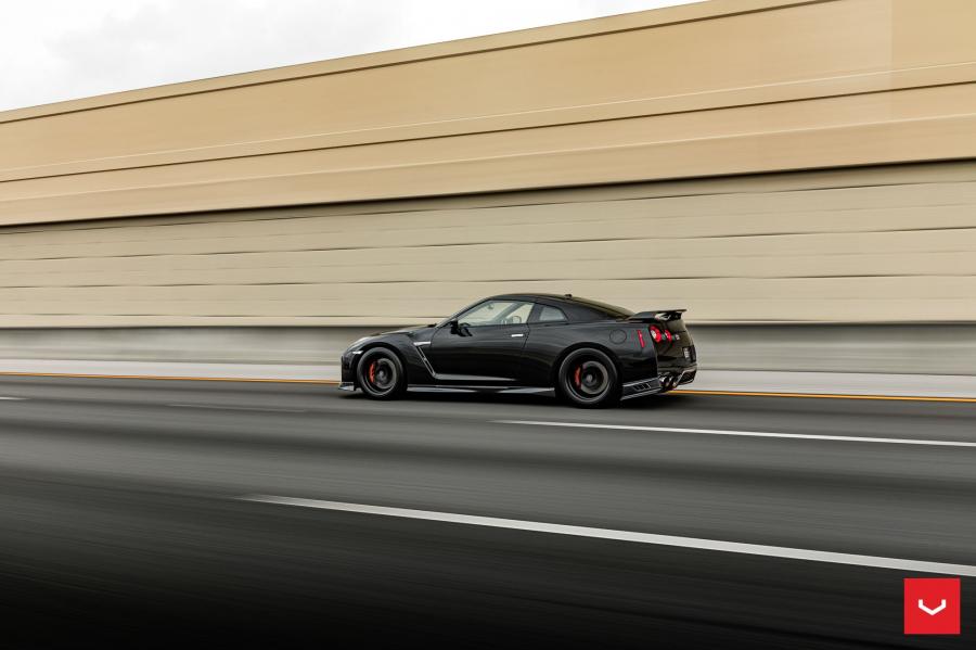  Nissan GT-R on Vossen Wheels (HF-5) 2020 года  (фото 47 из 48)